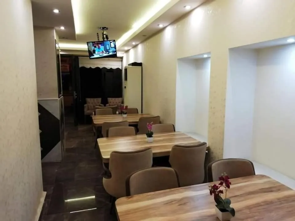 Oezguen Hotel Ankara 0*,